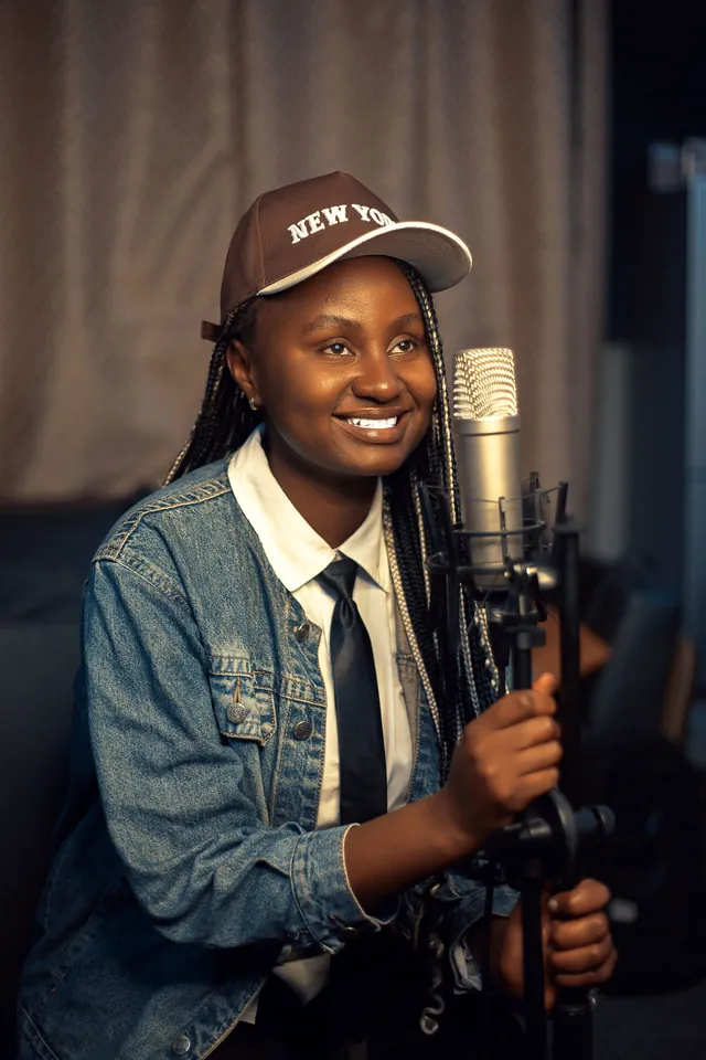 Sayrah Belle - portrait officiel 05